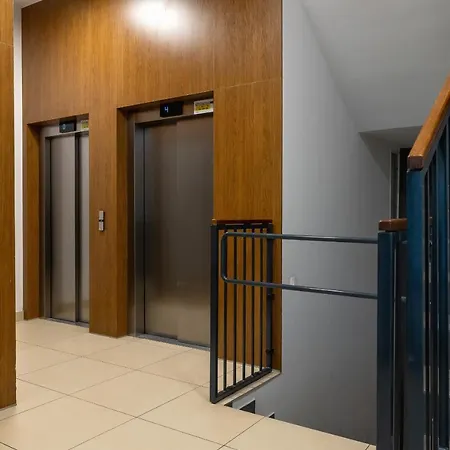 Osiedle Avia Harmonious Apartment With Balcony Cracow By Renters Prestige * Krakov